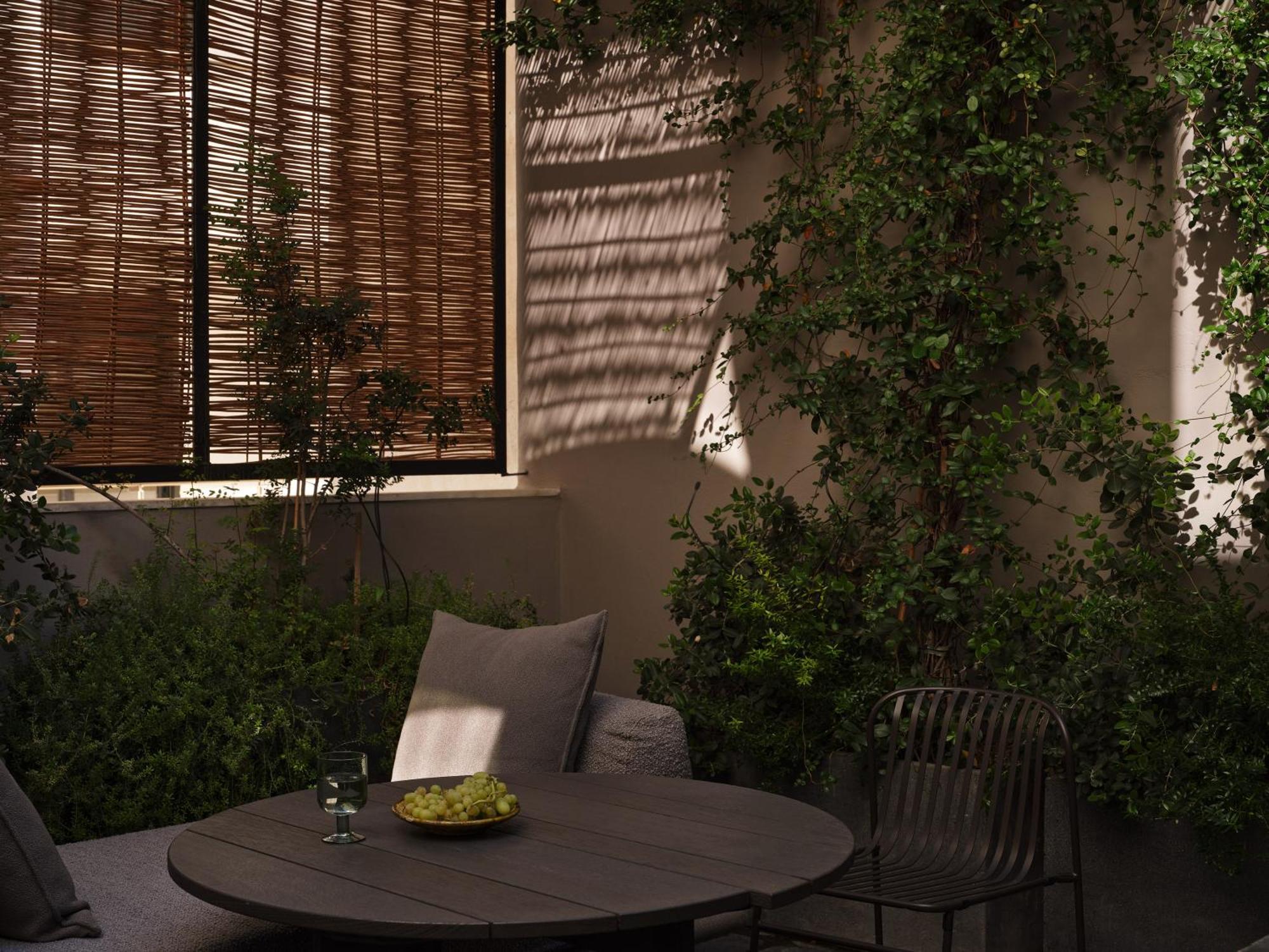 Monastik Living In Athina Hotel Athens Luaran gambar
